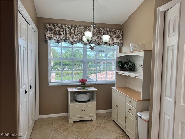 Photo - 13046 Amberley Ct Unidad 611