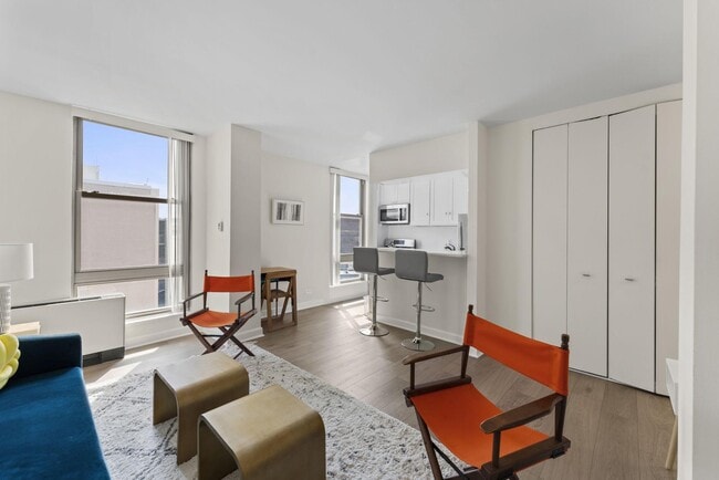 Photo - 1260 21st St NW