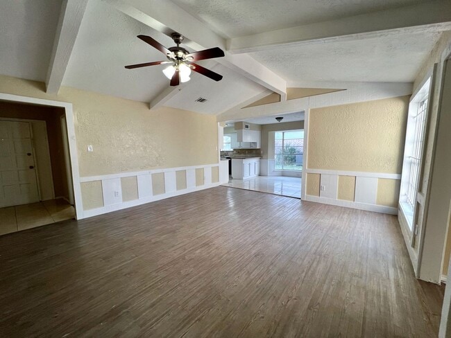 Photo - Really spacious 4bed/2bath single family home