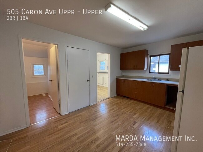 Photo - RENOVATED 2 BED/1 BATH UPPER DUPLEX ON CARON - INCLUSIVE! Unit Upper