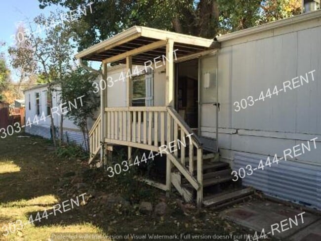 Building Photo - 3 Bedroom 2 Bath Mobile Home!