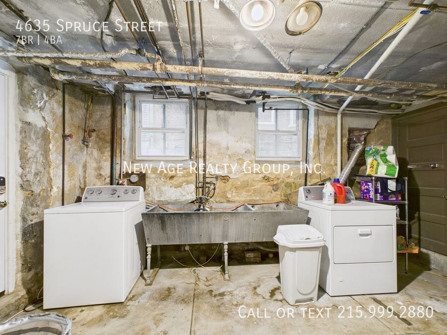 Photo - 4635 Spruce St