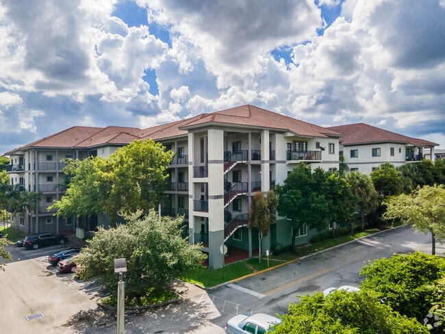 Photo - Riverside Villas at Coral Springs