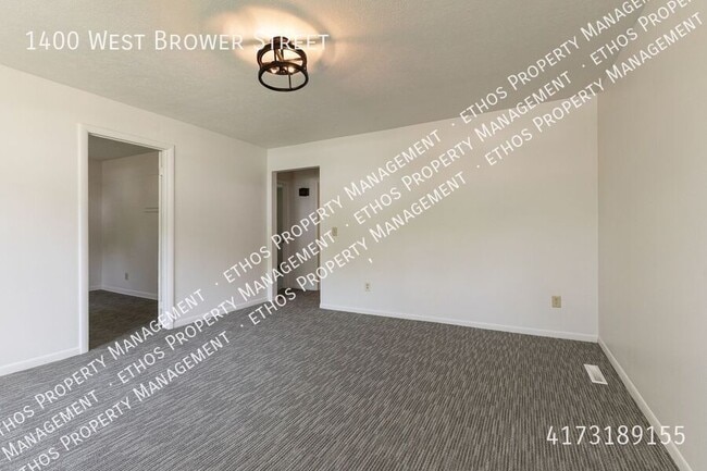 Photo - 1400 W Brower St