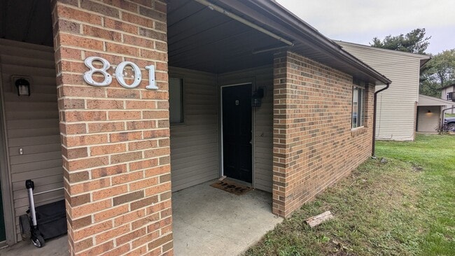 Photo - MN Cedar Village (801) Unidad Apt A