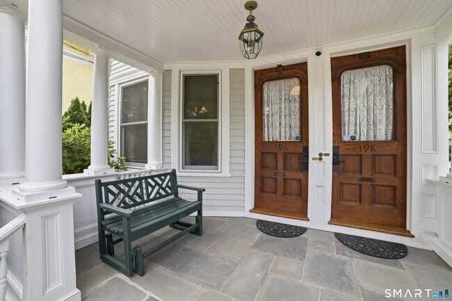 196 Lawrence St Unit 1