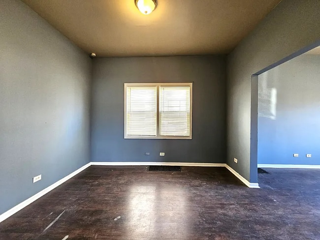 Photo - 12026 S Union Ave Unit 12026 S Union Ave