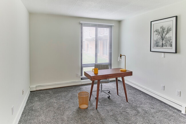 Sycamore Place Apartments