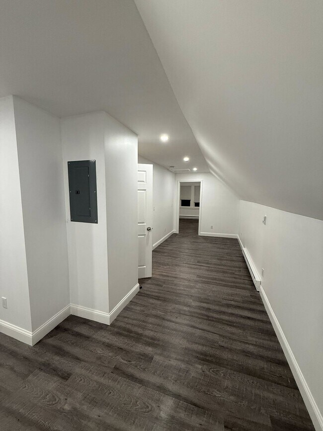 Photo - 48 Anthony St Unit 3