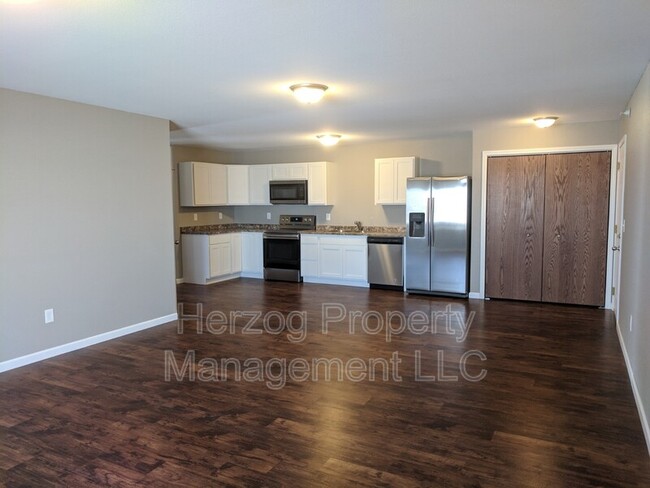 Photo - 1805 7th Ave E Unidad Apt. # 202