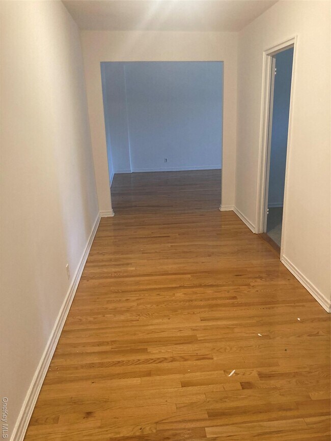 Photo - 21 Schenck Ave Unidad 2CD