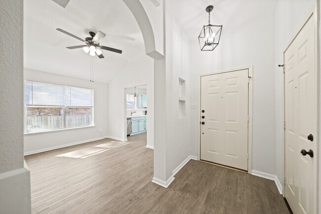 Photo - 230 Cool Cove