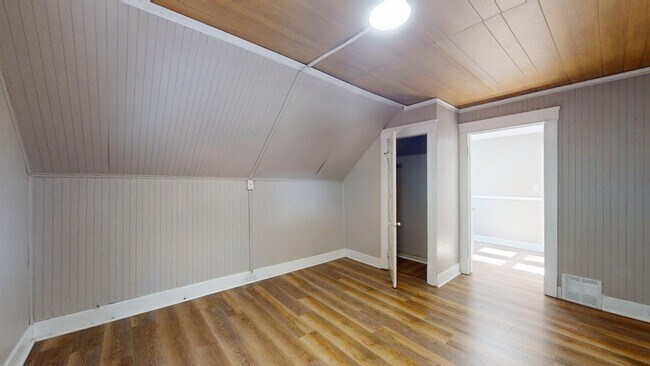 Photo - 2818 E 119th St Unit 2818 E 119th Up