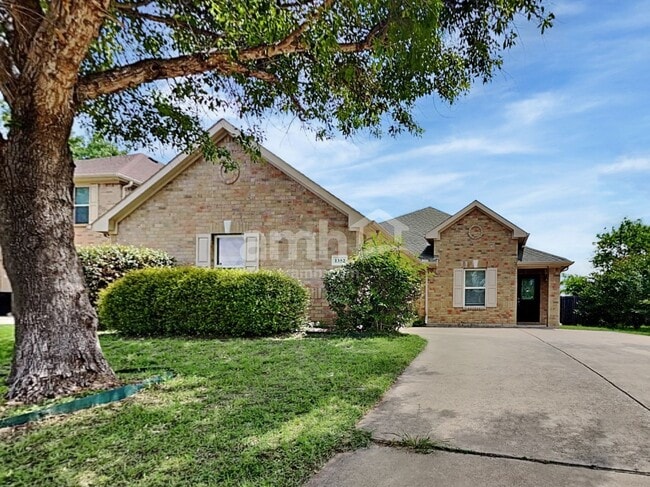 Photo - 1352 N Cozumel St House