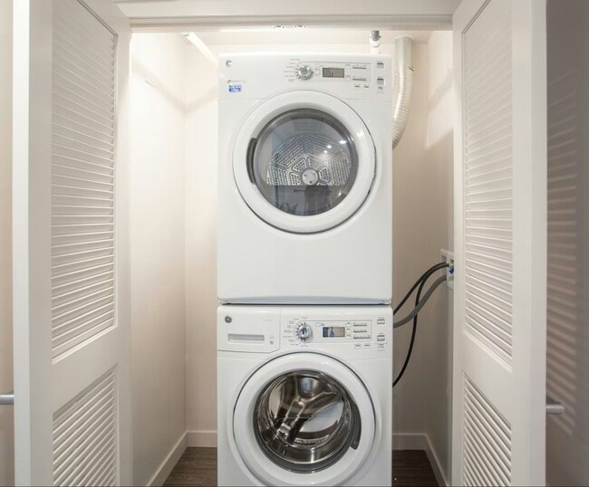 Photo - 21425 Vanowen St Unit 214