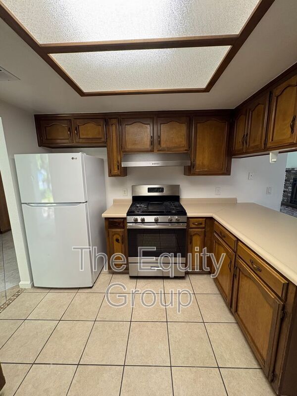 Photo - 2642 N Fairway St