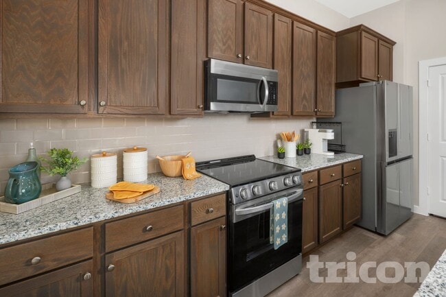 Photo - 3032 Whitetail Ln