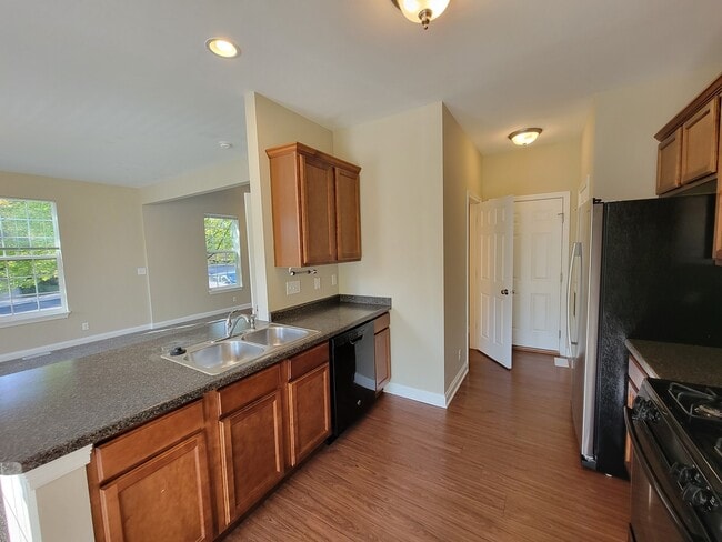 Photo - 63 Melrose Ct