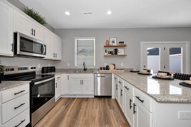 VLux Madison - VLux Madison