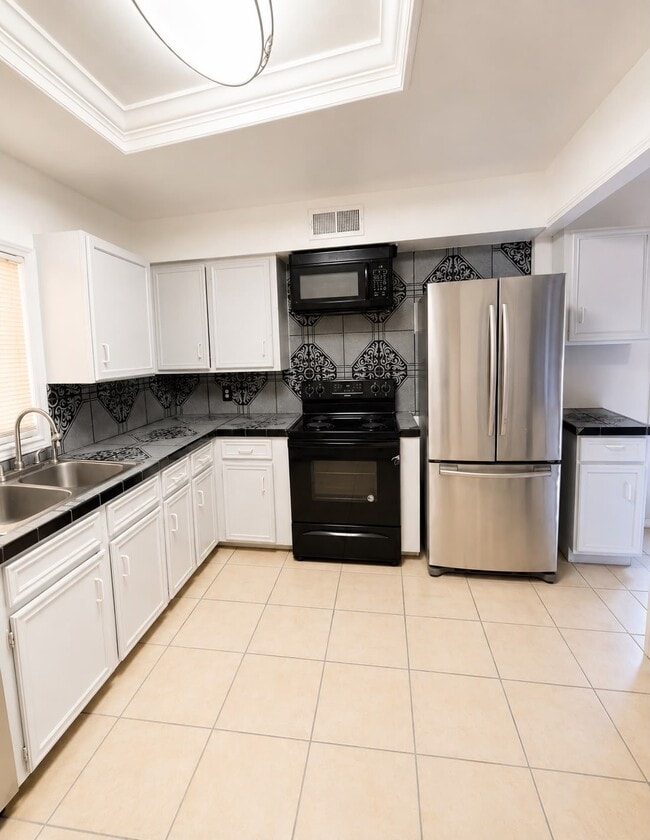 Photo - 10603 Silkwood Dr