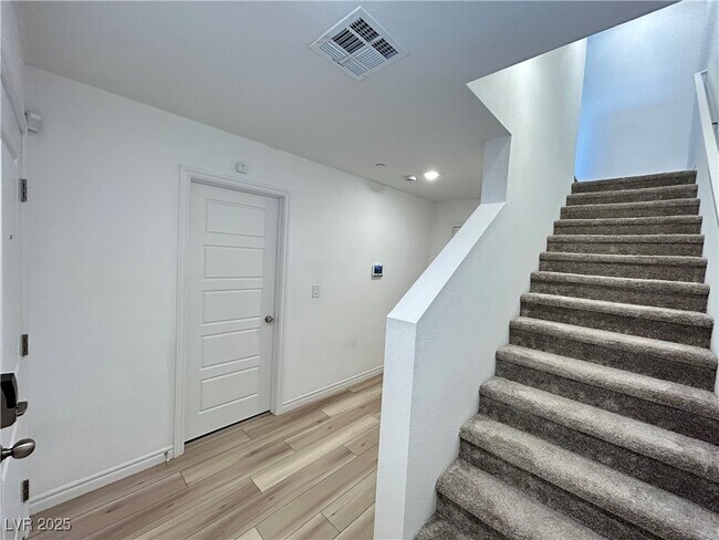 Photo - 3625 Cabernet St