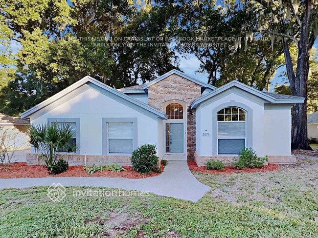 Building Photo - 2071 Lake Marion Dr