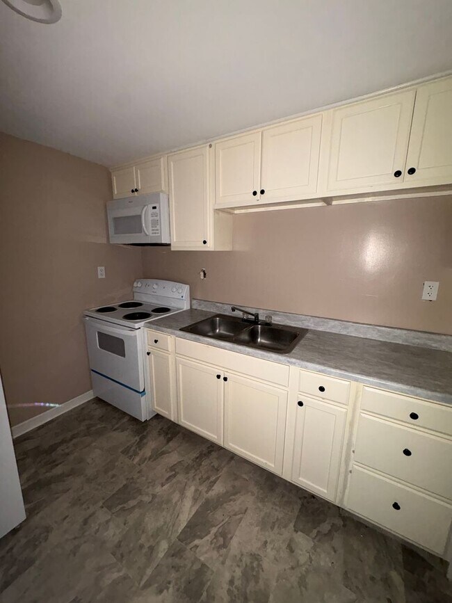 Photo - 1129 N Three Notch St Unit D