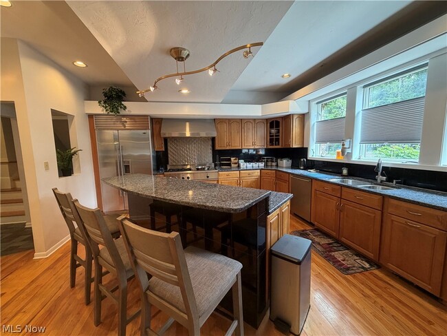 Photo - 2455 Buckhurst Dr