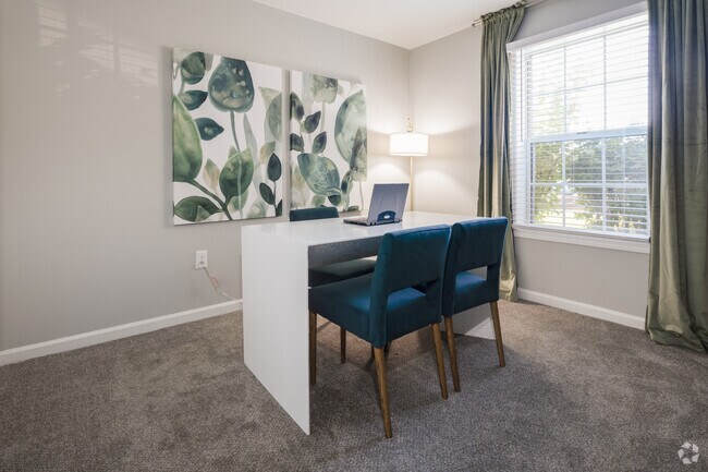 2BR, 1BA - 1,050SF (Bedroom)