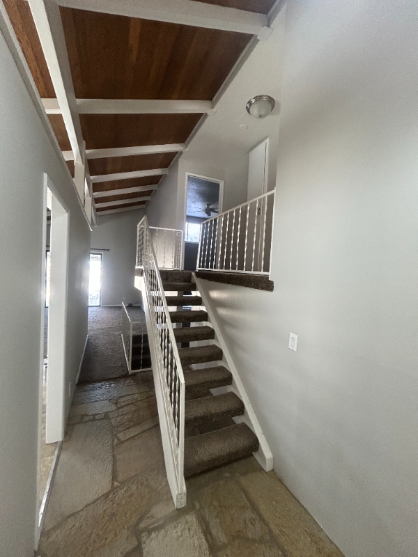 Photo - 184 Crestview Dr