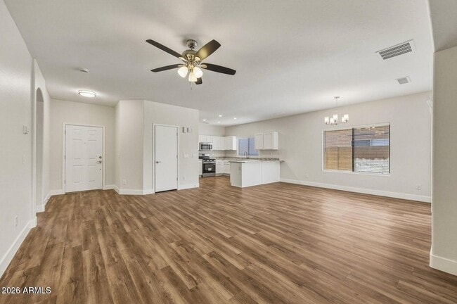 Photo - 16634 N 168th Dr