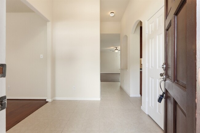 Photo - 1911 Vale Brook Drive