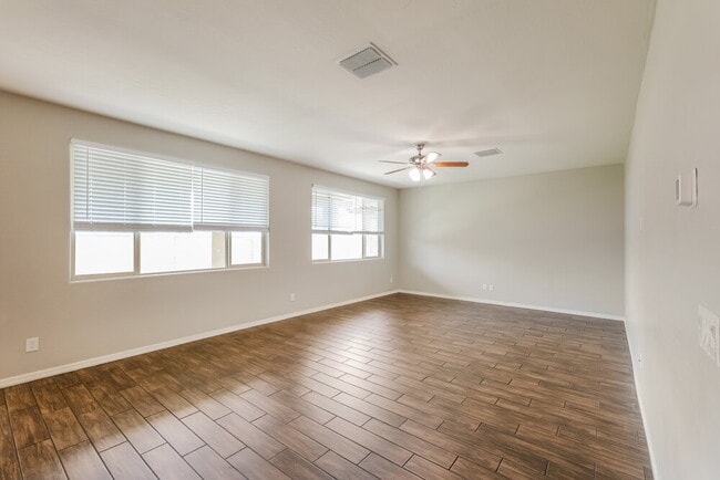Photo - 21051 W Almeria Rd