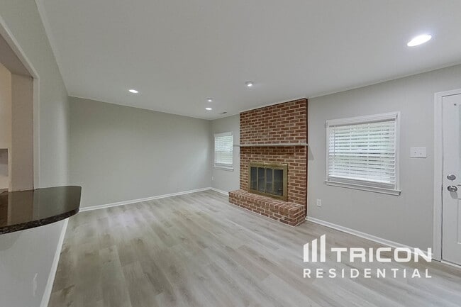 Photo - 22 Beaver Hill Rd