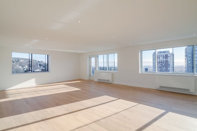 Photo - 4555 Av. Bonavista Unit 1016