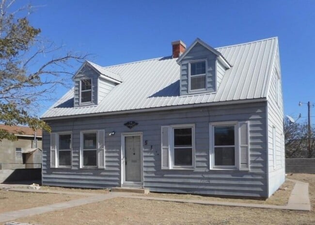 Photo - 512 N Alice Ave