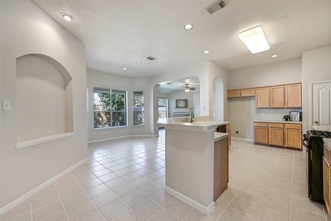 Photo - 16814 Tower Ridge