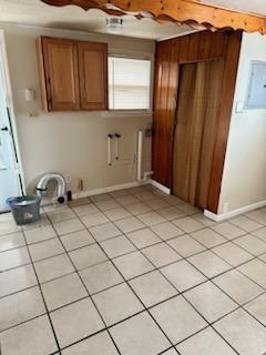 Photo - 1373 Conway St