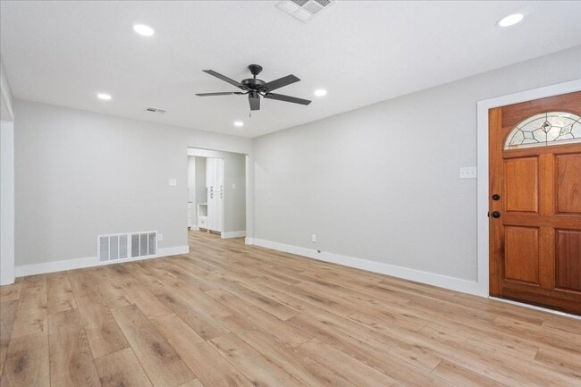 Photo - Single-Family Home For Lease on Braemar Drive