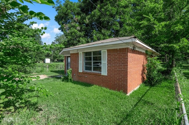 Photo - 430 Fuller St