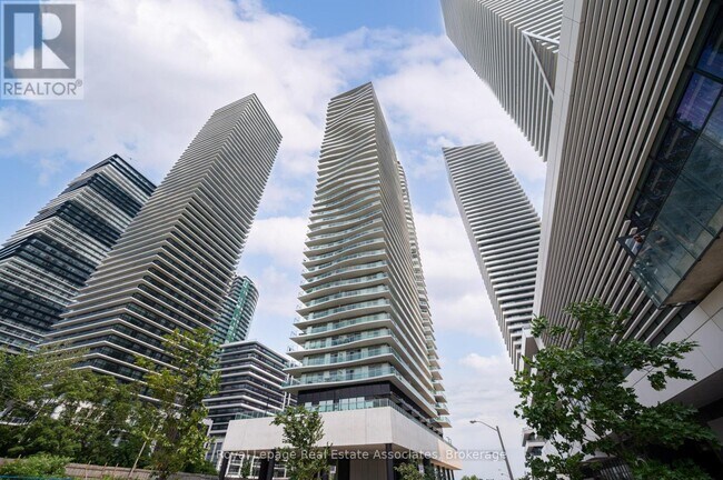 Photo - 33 Shore Breeze Dr Unit 2303