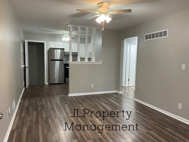 921 SW Kingscross Rd