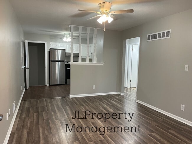 Photo - 931 SW Kingscross Rd