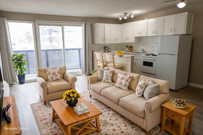 Photo - Grapes Manor