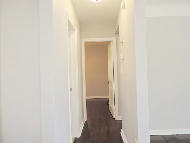 Photo - 3 Bed - 1 Bath Cape Cod for Rent!