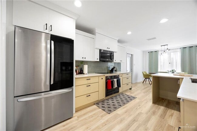 Photo - 25 Alvarado St