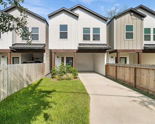 Photo - 5710 Elysian St House