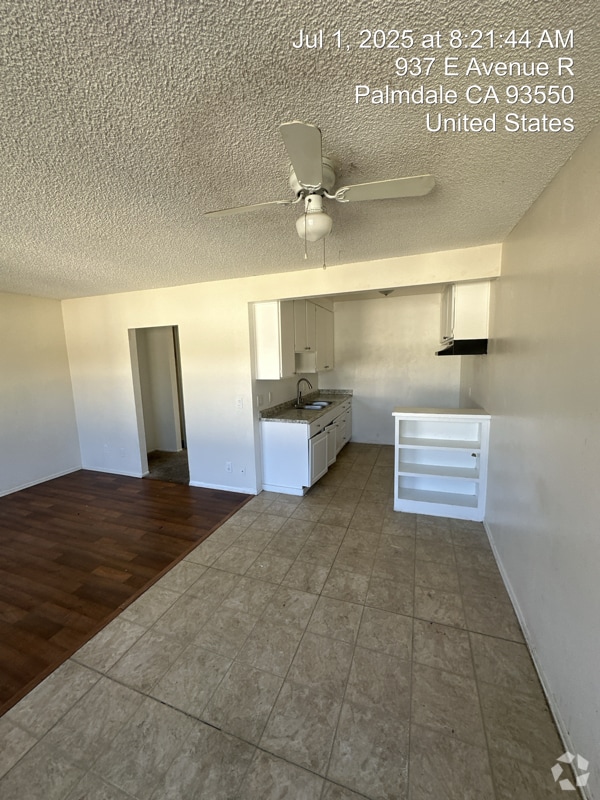 Building Photo - 937 E Ave R Rental
