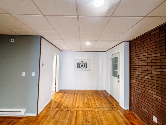 Photo - 111 Main St Unit 1