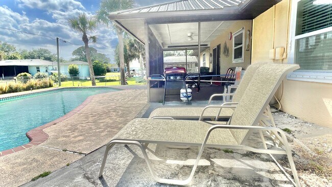 Photo - Available monthly Rental SEP 2025 in heart...